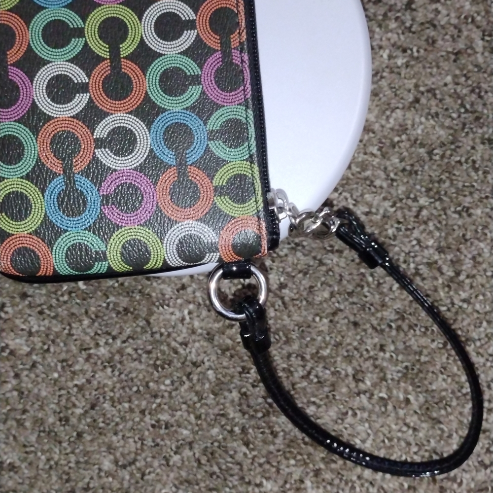 Coach DOTTED "C" Mulitcolor Wristlet NWOT - Picture 13 of 16